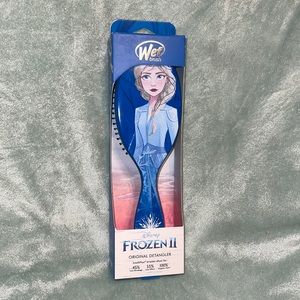 Disney Frozen Elsa Wet Brush NIB